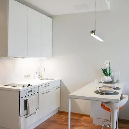 13th Floor Cityview Luxury Apartman