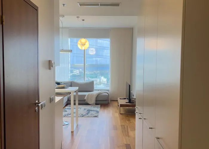 13th Floor Cityview Luxury * تالين